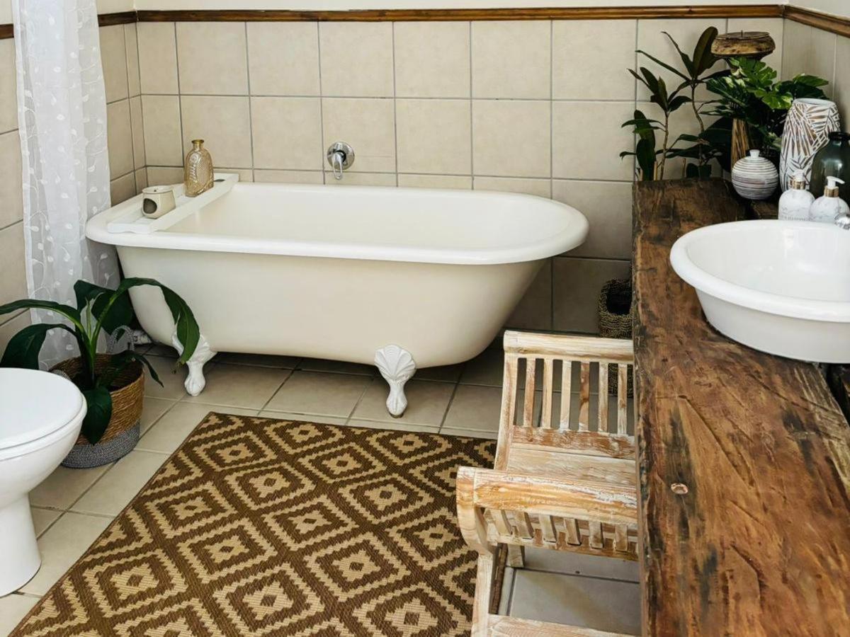 Bliss In The Bay Guesthouse Plettenbergbaai Buitenkant foto