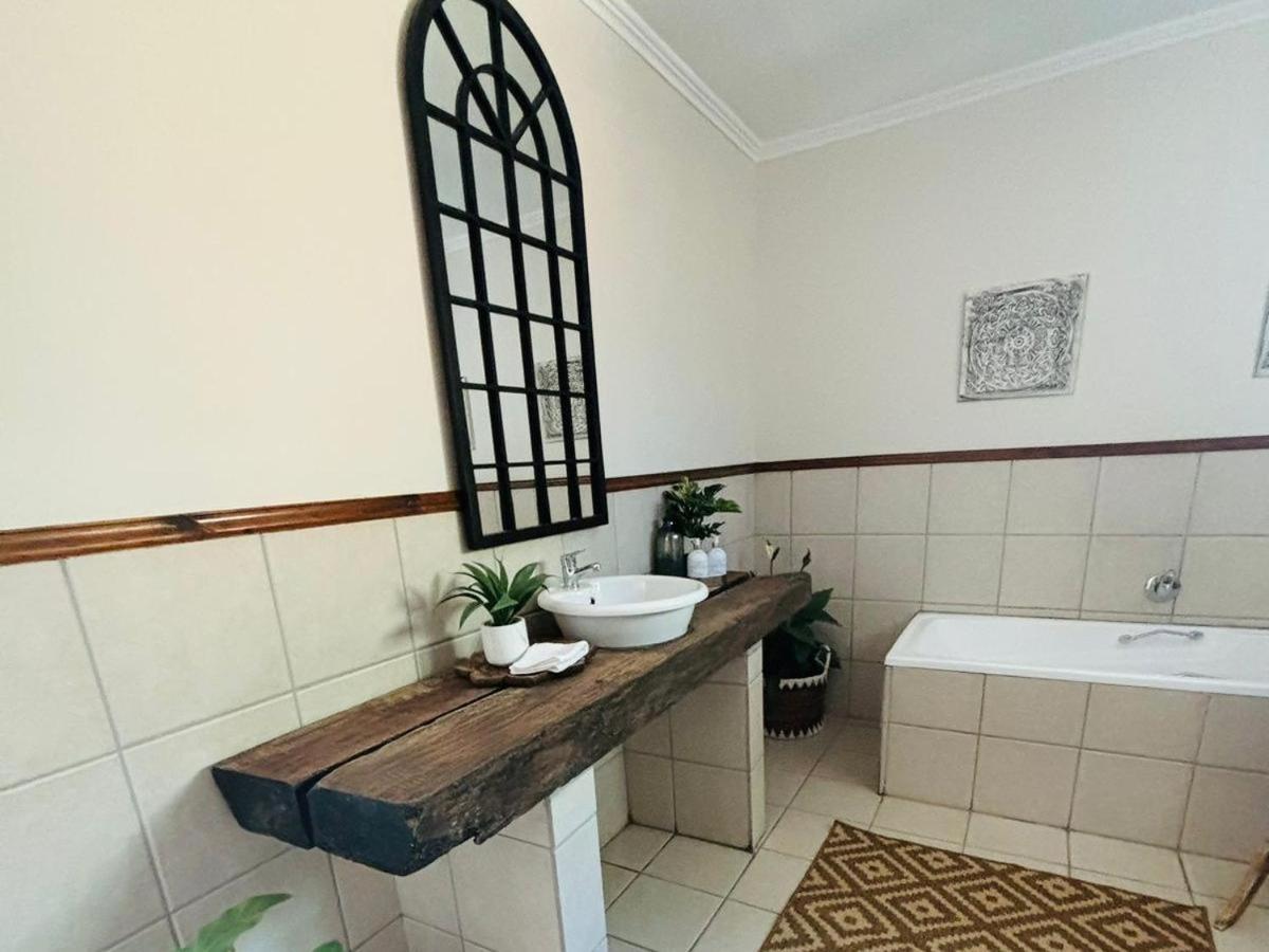 Bliss In The Bay Guesthouse Plettenbergbaai Kamer foto